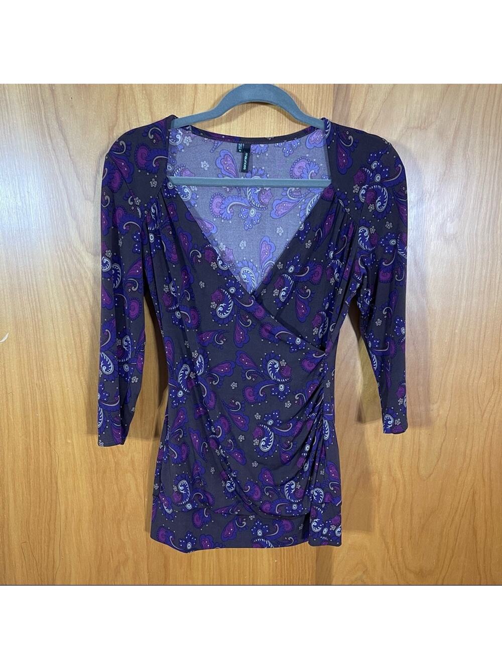 Maurices Vintage Blouse, Size Small, Ruching on the side! Excellent condition!